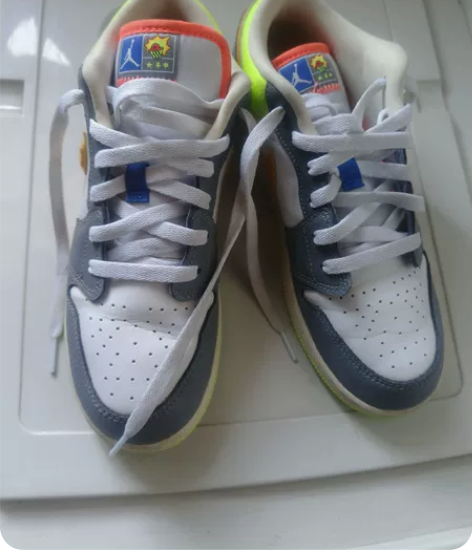 Jordan AirJordan 1 Lo...