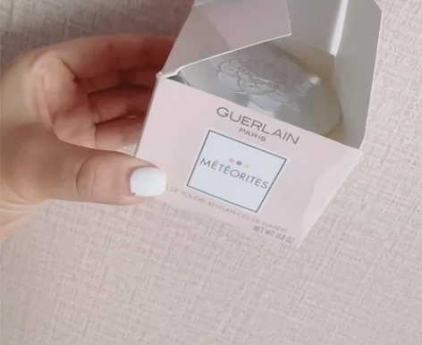 娇兰幻彩流星粉球 全新,仅试一次 回国时转...