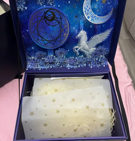 天马流星礼品盒，里面没有东西，实在太漂亮了...