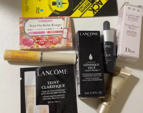 一堆过期、临期小样，均来自各专柜和卡莱美 ...