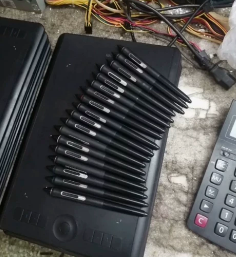 回收 大量回收 手绘板，数位板，和冠wac...