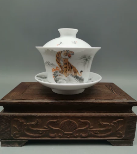 慎德堂款精品粉彩手绘老虎三才盖碗  纯手绘...