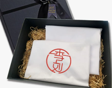 ?百家姓刺绣短袖T恤领证件结婚登记照情侣装...