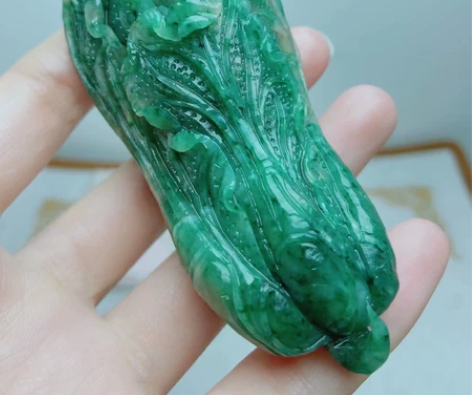 独山玉满绿冰透白菜【百财】手把件，小摆件 ...