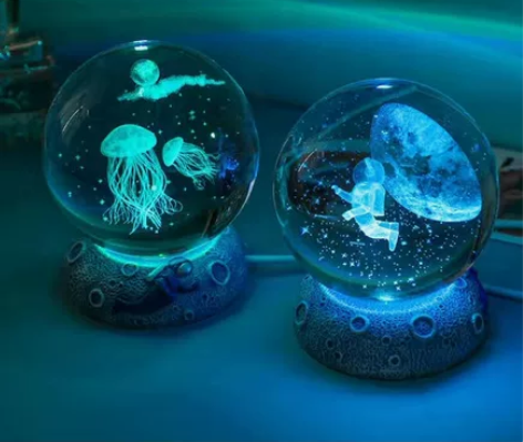 各种创意水晶球发光小夜灯生日礼物女送男朋友...