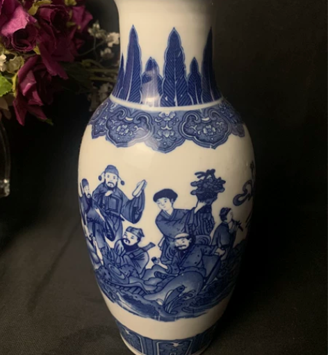 890年代景德镇仿古八仙过海青花盘口瓶,官...