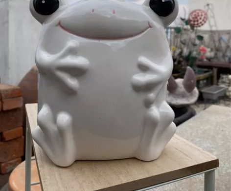 青蛙摆件、电子灯 陶瓷摆件，青蛙灯。全新，...