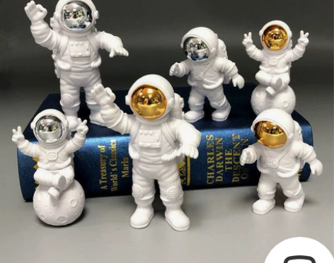 【9.9元3个包邮】宇航员摆件 太空人桌面...