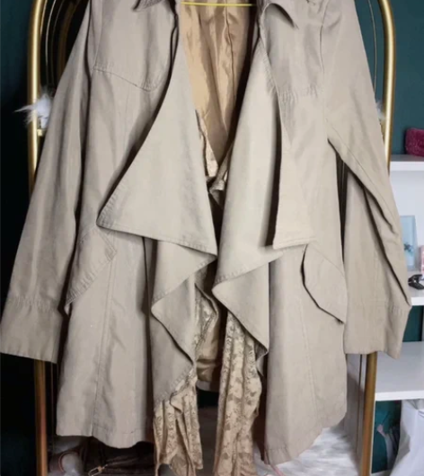 服装店清货,都是打板衣服,版型很正,韩货风...