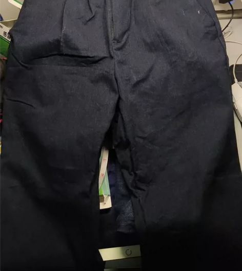 服装设计服装工艺作业 西裤 牛仔布 前插袋...