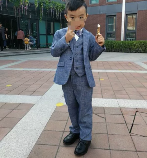 儿童西装套装2019新款钢琴比赛演出服小主...