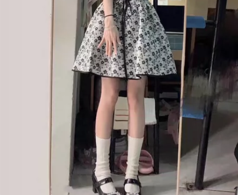 绝美碎花小吊带a字背心蓬蓬裙！ ！ ！ 实...