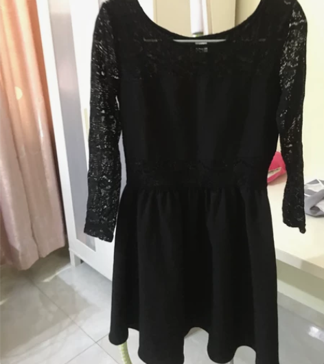 复古H##amp；amp；M镂空中长款连衣...