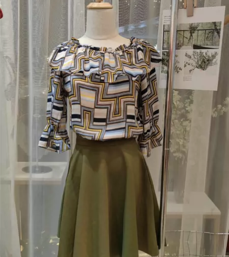 包邮清货实体店雪纺百褶裙颜色高级，显瘦漂亮...