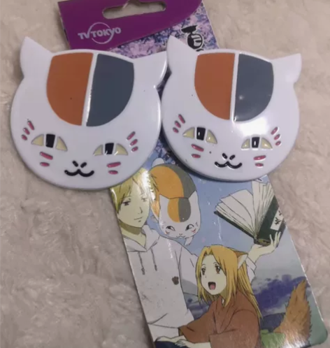 动漫周边夏目友人帐猫老师胸针胸章徽章两枚全...
