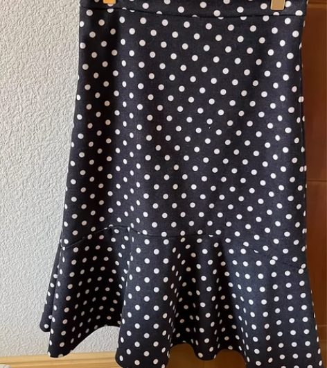 125斤以内鱼尾毛呢裙！ 感兴趣的话点“我...