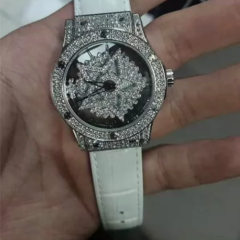 蒂玮娜手表  白金白带 时来运转系列 镶钻...