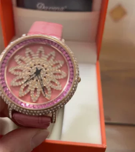 Davena时来运转手表，朋友送的一直没戴...