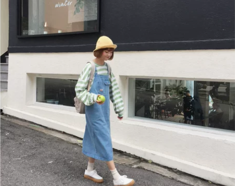 陆小团团+韩国减龄学院风牛仔背带裙可调节百...