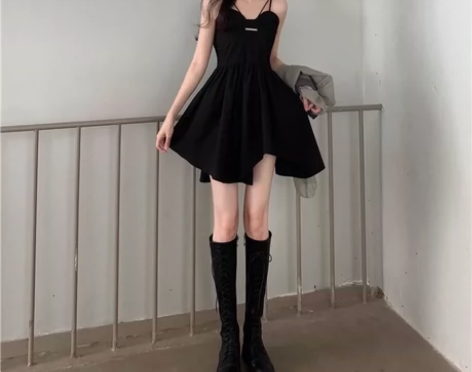 包邮复古港风辣妹马甲束腰套装女春季新款不规...