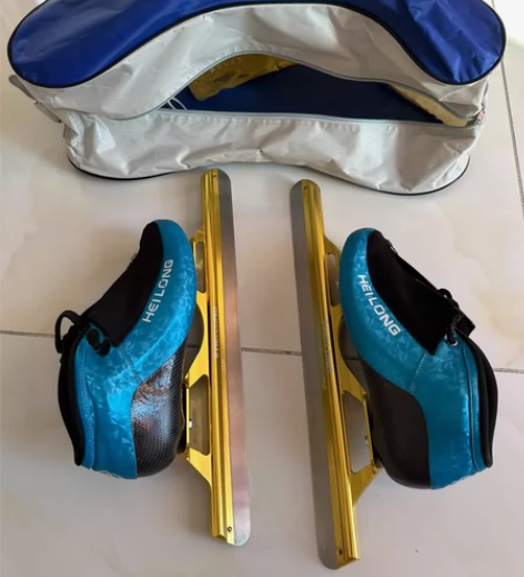 黑龙滑冰鞋 定位鞋 基本全新就穿过一次 之...