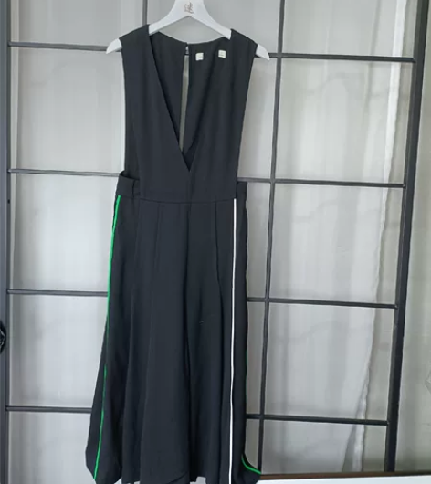 全新实拍 亏本清爱居兔连体裤 尺码S 剪标...