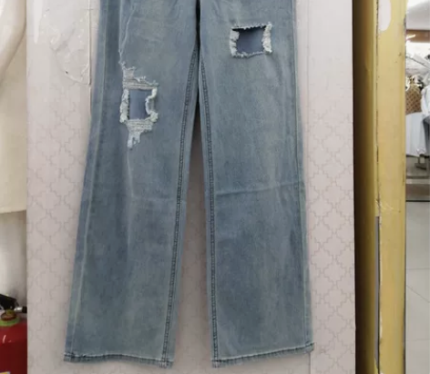 全新女士夏款薄料弹力破洞牛仔拖地裤，88元...