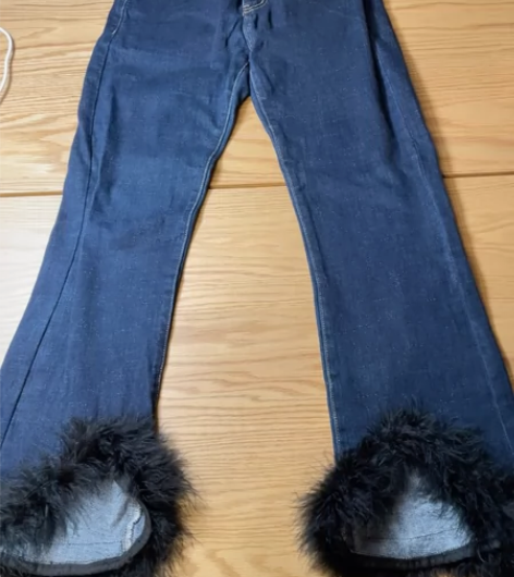 七分牛仔裤,2尺1腰围可穿 感兴趣的话点“...