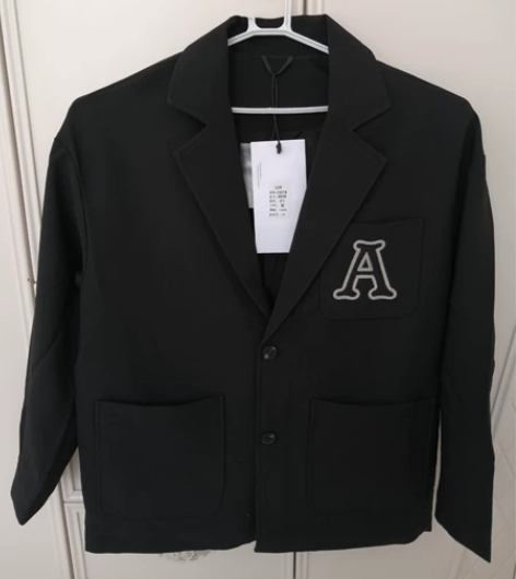 沅尚 韩版刺绣西装外套 衣长70 胸围11...