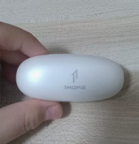 万魔舒适豆耳机一代，两个耳机坏了，只是出耳...