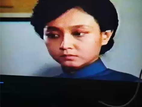 琼瑶剧烟雨蒙蒙录像带。1-17集。都是电视...