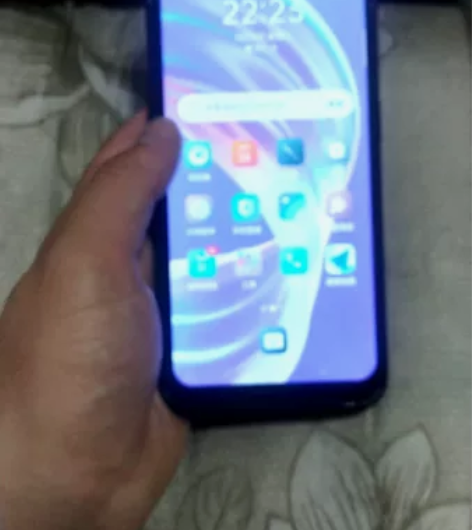 出一台老爸自用的oppo FindX  所...