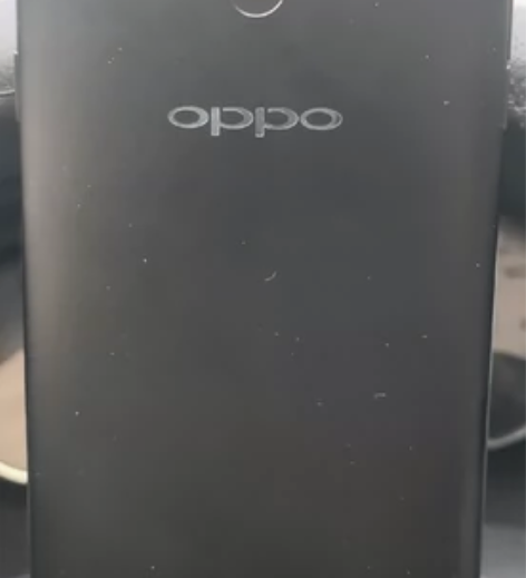 oppor11stpuls超大全面屏视觉效...