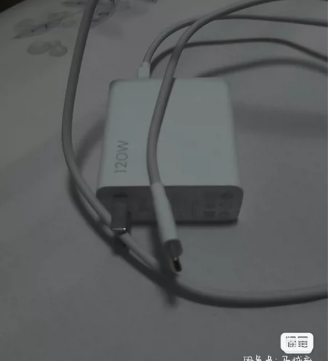 黑鲨5pro手机里拆出来的，手机不用了成色...