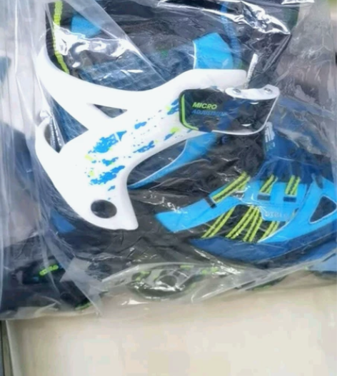 迪卡侬溜冰鞋儿童初学者可调轮滑鞋男女旱冰鞋...