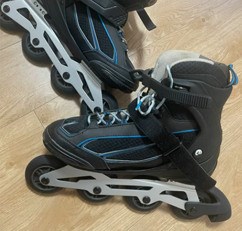 迪卡侬旱冰鞋，43码 感兴趣的话点“我想要...