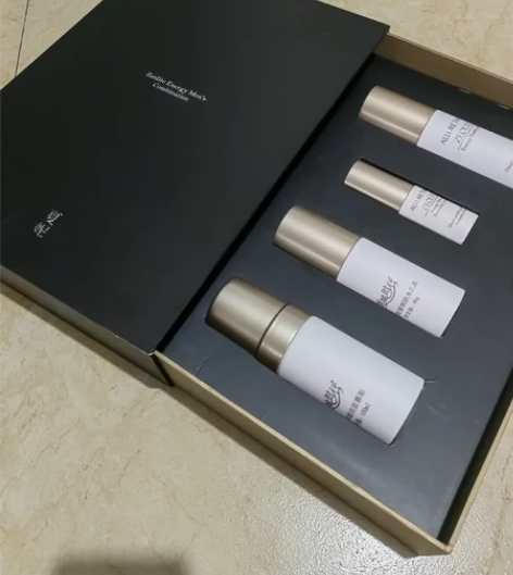 倾城时代 男士洁面套装 全新原包装 202...