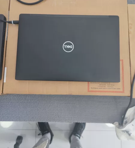 戴尔 Dell 7490商务机i7八代四核...