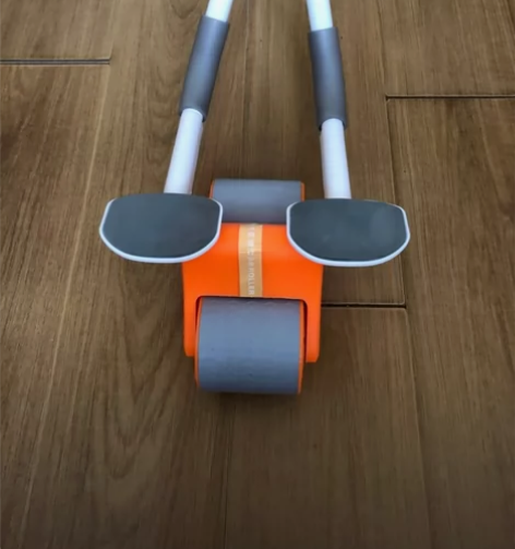 全新健腹轮，DY 98买的，自动回弹，工作...