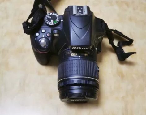 尼康D3300+18-55VR套机98新还...