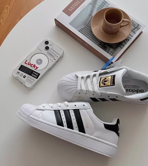 闲置出全新一次未穿吊牌齐全 adidas ...