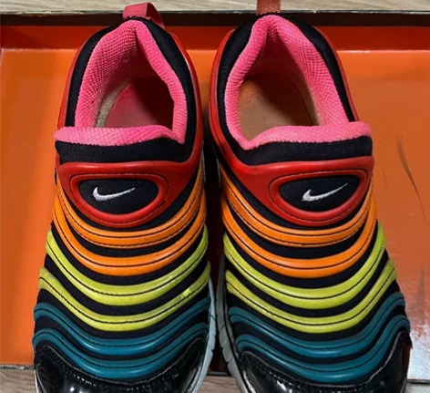 耐克毛毛虫，8成新，尺码32内长20，自取...