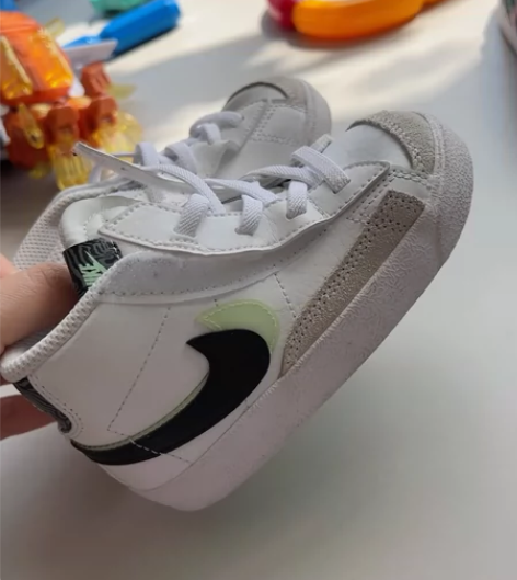 耐克Nike 儿童运动鞋男童休闲鞋 购于专...