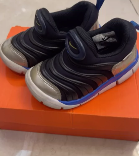 耐克nike毛毛虫童鞋 感兴趣的话点“我想...