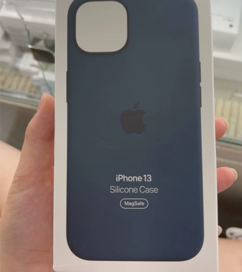 iPhone13硅胶原装保护壳深邃蓝色，不...