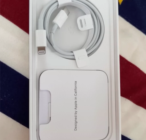 iPhone 13 苹果13原装充电线 转...