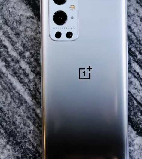 一加9Pro   12+256 感兴趣的话...