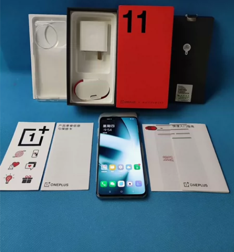全新成色一加11一瞬青16+256G原装正...