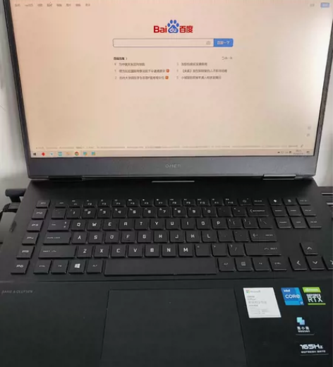 ?暗影精灵7 plus，i7 11800H...