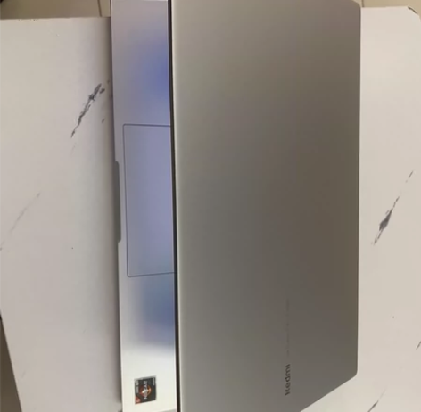 小米笔记本电脑。R54500u六核处理器。...